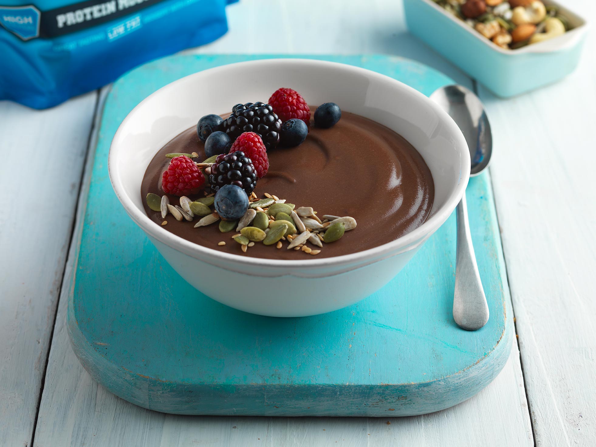 Chocolate Avocado Smoothie Bowl – Muscle Moose