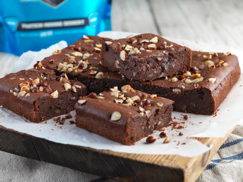 Chocolate &amp; Hazelnut Brownies – Muscle Moose